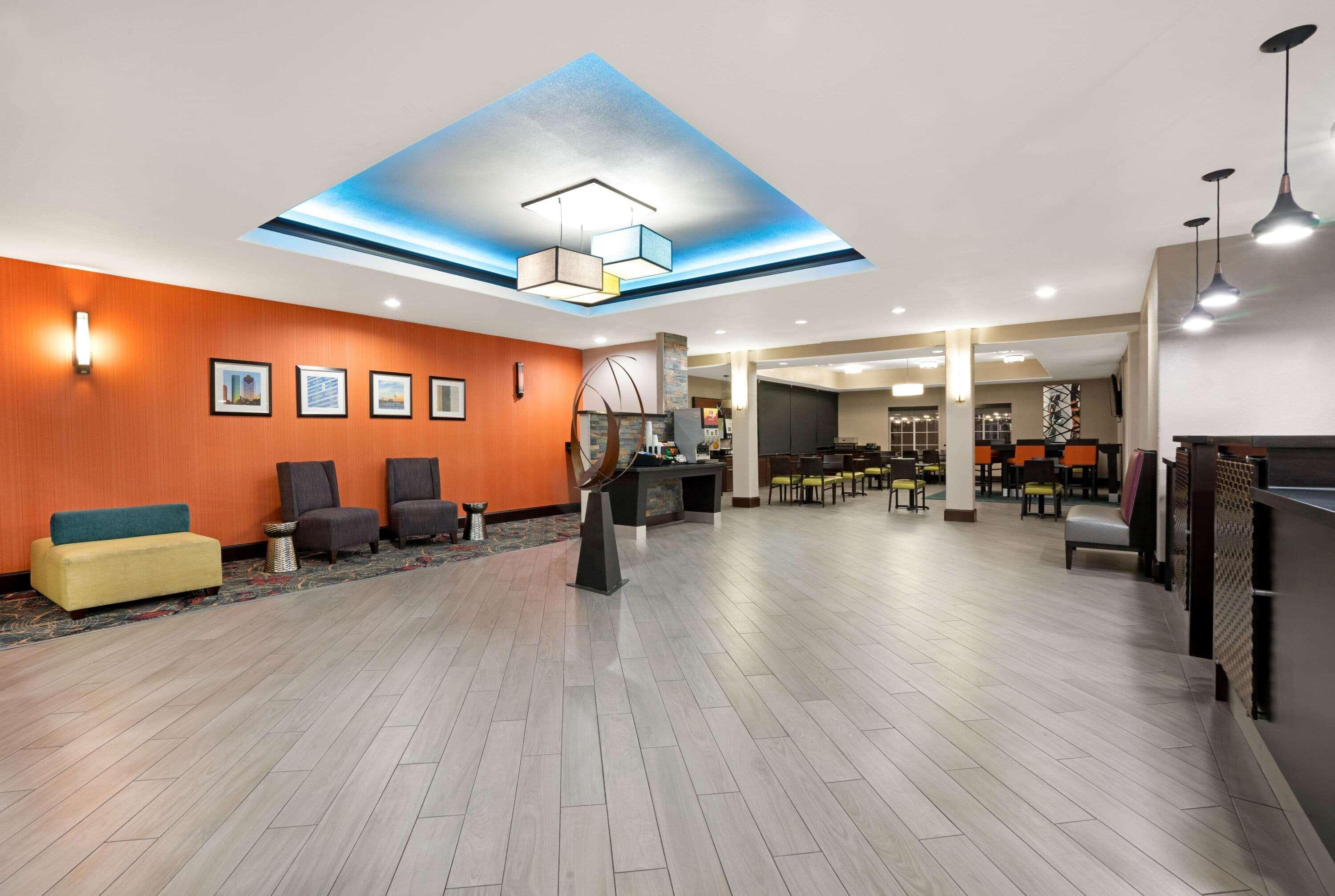 La Quinta By Wyndham Houston Iah Bush Intl Airport E Hotell Humble Exteriör bild