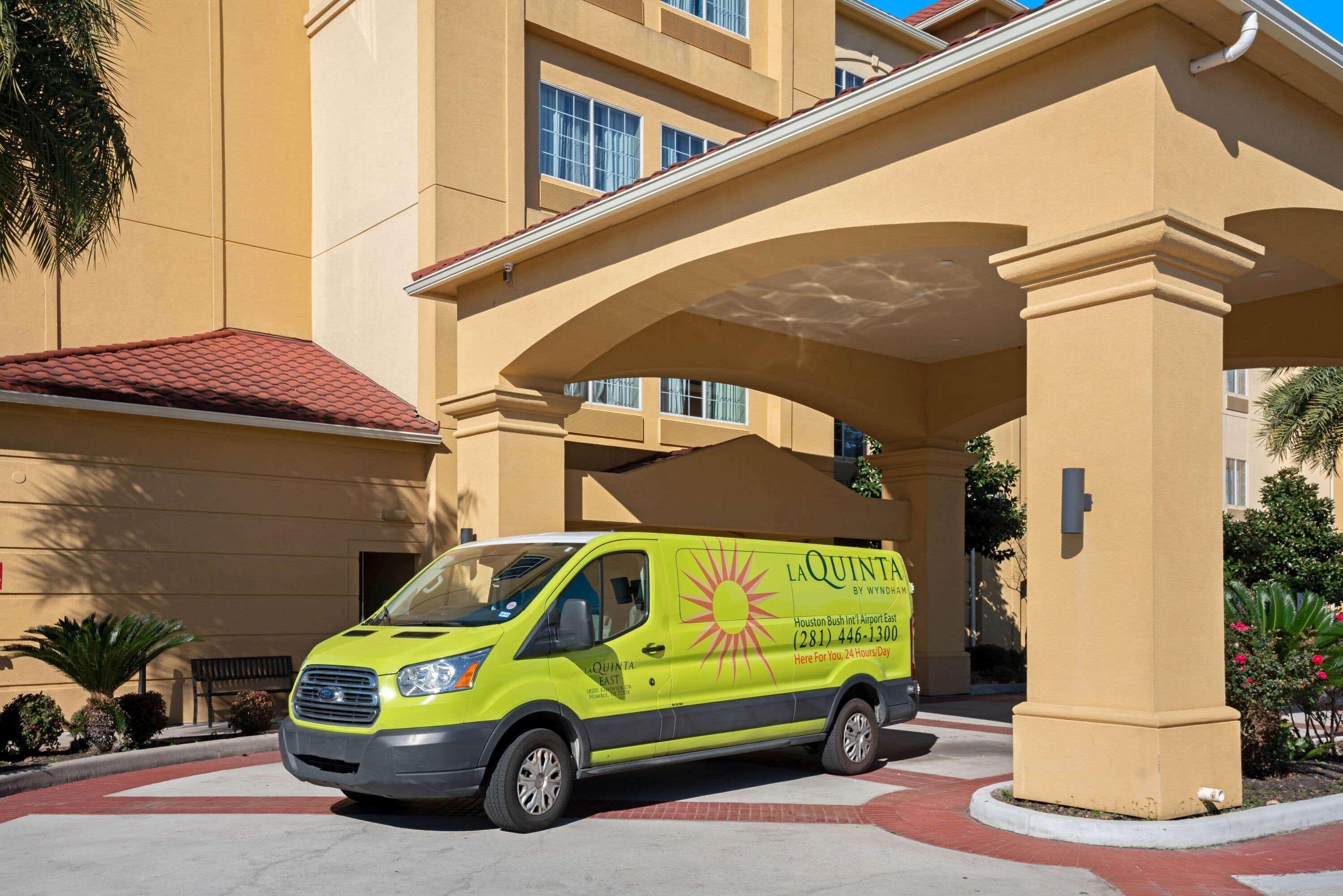 La Quinta By Wyndham Houston Iah Bush Intl Airport E Hotell Humble Exteriör bild