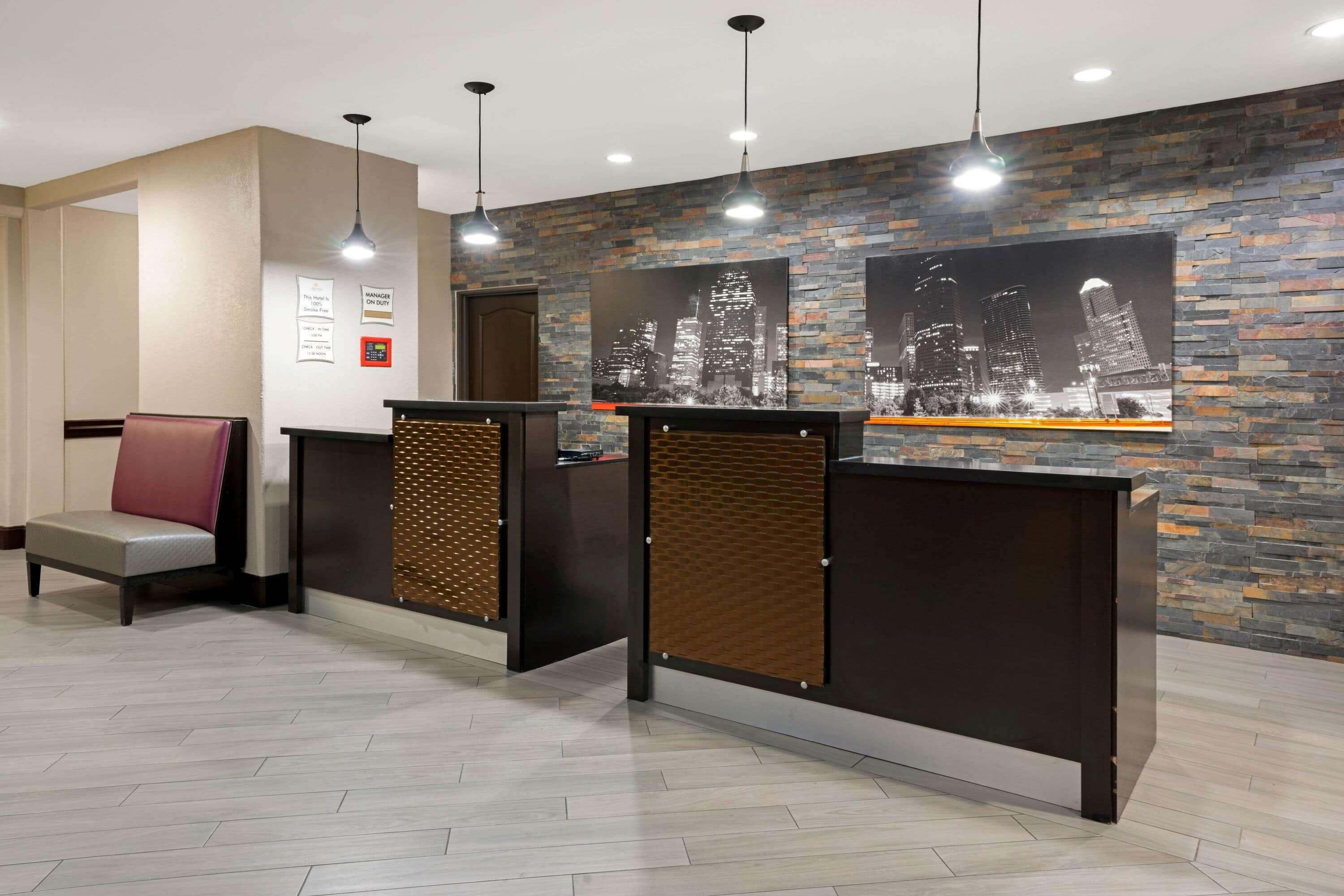 La Quinta By Wyndham Houston Iah Bush Intl Airport E Hotell Humble Exteriör bild